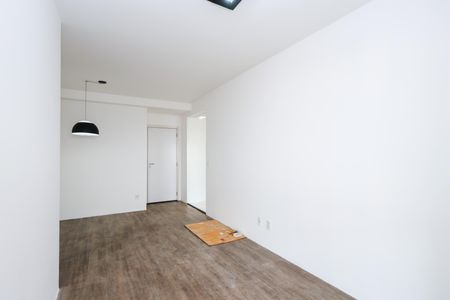 Apartamento à venda com 65m², 2 quartos e 1 vagaSala