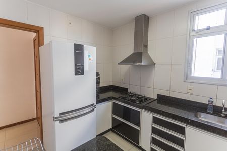 Apartamento à venda com 189m², 4 quartos e 4 vagasCozinha