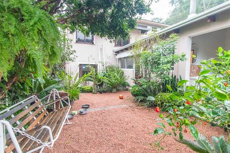 Casa à venda com 300m², 4 quartos e 2 vagasQuintal