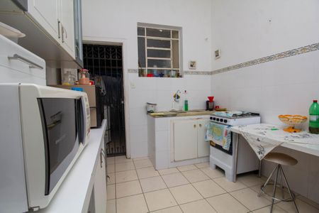 Casa à venda com 117m², 2 quartos e 2 vagasCozinha