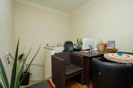 Casa à venda com 117m², 2 quartos e 2 vagasSala