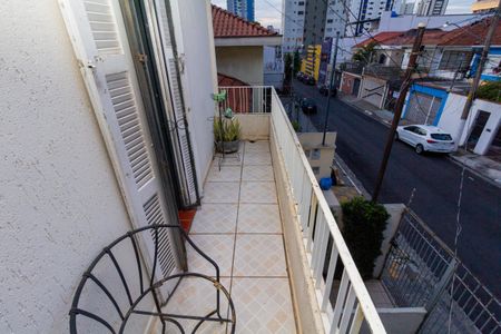 Casa à venda com 117m², 2 quartos e 2 vagasVaranda