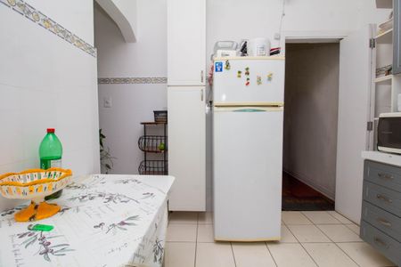 Casa à venda com 117m², 2 quartos e 2 vagasCozinha