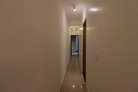 Apartamento à venda com 108m², 2 quartos e 2 vagasCorredor