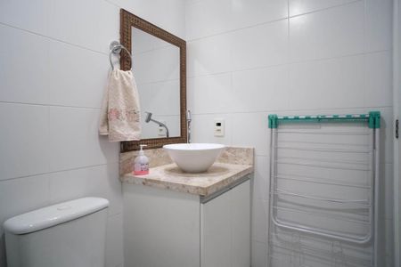 Apartamento à venda com 55m², 2 quartos e 1 vagaBanheiro da Suíte