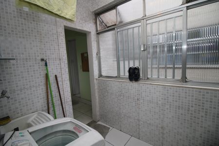 Apartamento à venda com 85m², 2 quartos e 1 vagaÁrea de Serviço