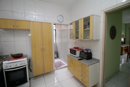 Apartamento à venda com 85m², 2 quartos e 1 vagaCozinha