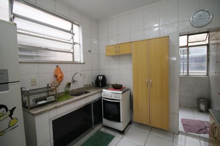 Apartamento à venda com 85m², 2 quartos e 1 vagaCozinha