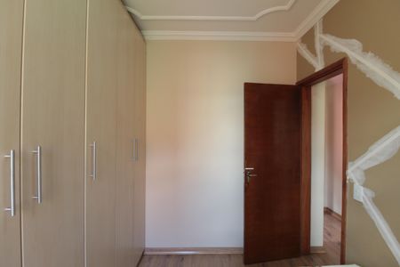 Apartamento à venda com 73m², 3 quartos e 1 vagaQuarto 2