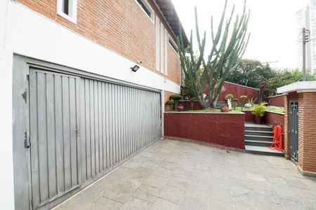 Casa à venda com 703m², 5 quartos e 3 vagasÁrea comum