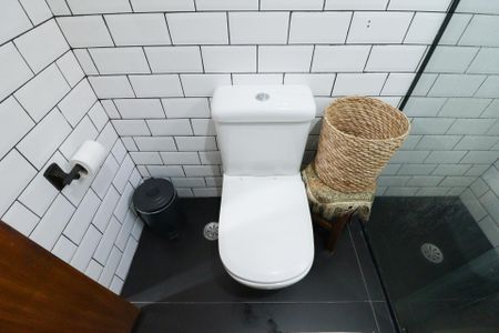 Casa à venda com 703m², 5 quartos e 3 vagasEdicula