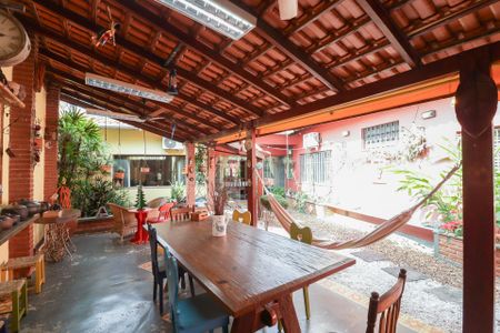 Casa à venda com 703m², 5 quartos e 3 vagasÁrea comum