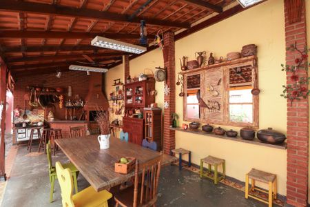 Casa à venda com 703m², 5 quartos e 3 vagasÁrea comum