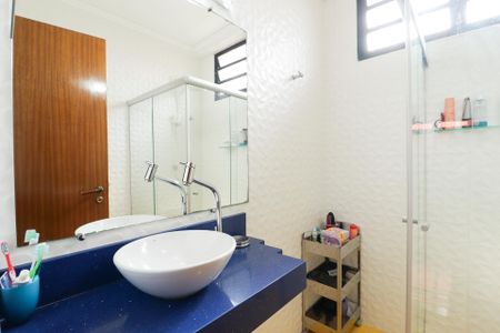 Casa à venda com 703m², 5 quartos e 3 vagasBanheiro Social