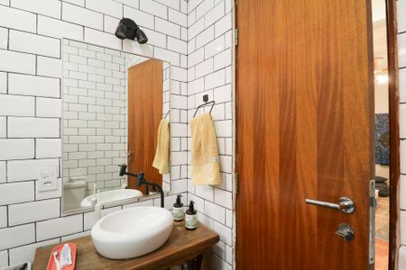 Casa à venda com 703m², 5 quartos e 3 vagasEdicula