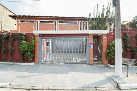 Casa à venda com 703m², 5 quartos e 3 vagasFachada