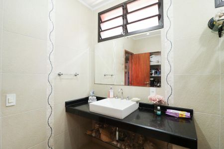 Casa à venda com 703m², 5 quartos e 3 vagasBanheiro da Suíte