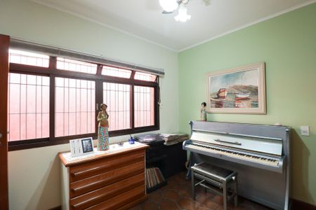 Casa à venda com 703m², 5 quartos e 3 vagasQuarto 2