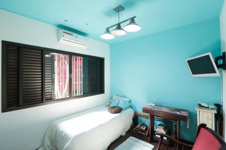 Casa à venda com 703m², 5 quartos e 3 vagasQuarto 3