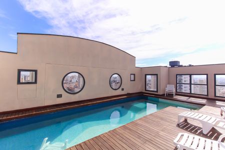 Apartamento à venda com 78m², 3 quartos e 2 vagas Apartamento à venda com 78m², 3 quartos e 2 vagasÁrea comum - Piscina