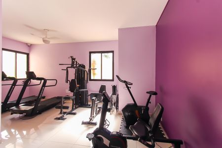 Apartamento à venda com 78m², 3 quartos e 2 vagas Apartamento à venda com 78m², 3 quartos e 2 vagasÁrea comum - Academia