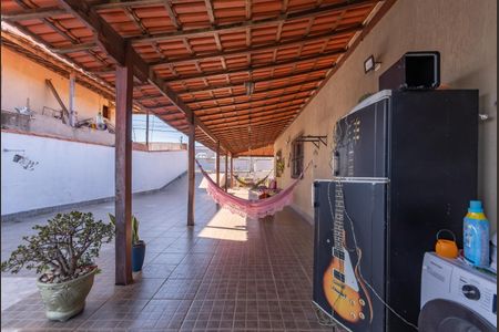 Casa à venda com 500m², 3 quartos e 6 vagas Casa à venda com 500m², 3 quartos e 6 vagasÁrea de Serviço