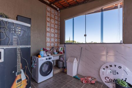 Casa à venda com 500m², 3 quartos e 6 vagas Casa à venda com 500m², 3 quartos e 6 vagasÁrea de Serviço