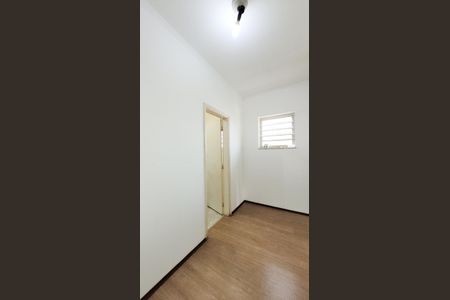 Casa à venda com 439m², 4 quartos e 2 vagas Casa à venda com 439m², 4 quartos e 2 vagasCloset da Suíte master