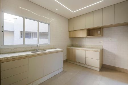 Casa para alugar com 125m², 3 quartos e 4 vagasCozinha