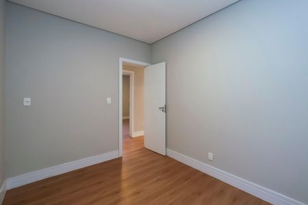 Casa para alugar com 125m², 3 quartos e 4 vagasQuarto 2