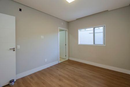 Casa para alugar com 125m², 3 quartos e 4 vagasSuíte