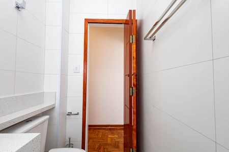 Apartamento à venda com 42m², 1 quarto e 1 vaga Apartamento à venda com 42m², 1 quarto e 1 vagaBanheiro