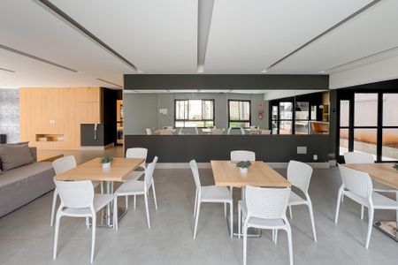 Apartamento à venda com 25m², 1 quarto e sem vagaÁrea comum - Salão de Festas