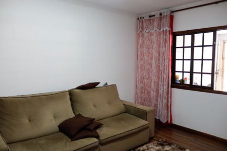 Casa à venda com 300m², 5 quartos e 2 vagas Casa à venda com 300m², 5 quartos e 2 vagasSala