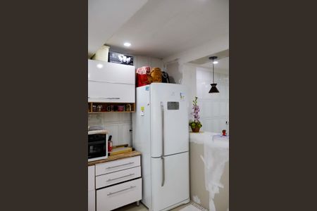 Casa à venda com 300m², 5 quartos e 2 vagas Casa à venda com 300m², 5 quartos e 2 vagasCozinha