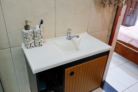 Casa à venda com 300m², 5 quartos e 2 vagas Casa à venda com 300m², 5 quartos e 2 vagasBanheiro da Suíte 2