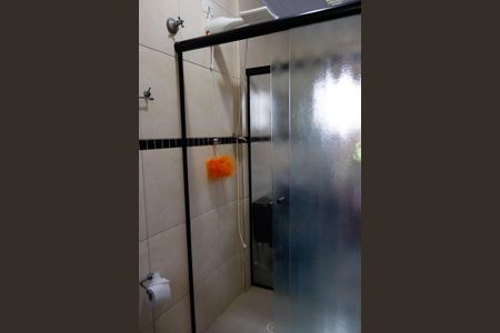 Casa à venda com 300m², 5 quartos e 2 vagas Casa à venda com 300m², 5 quartos e 2 vagasBanheiro da Suíte 2