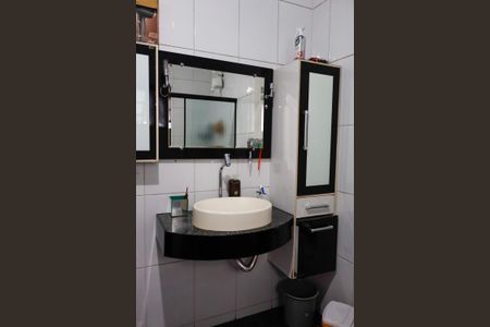 Casa à venda com 300m², 5 quartos e 2 vagas Casa à venda com 300m², 5 quartos e 2 vagasBanheiro da Suíte 4