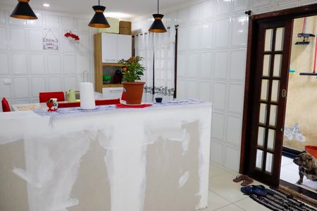 Casa à venda com 300m², 5 quartos e 2 vagas Casa à venda com 300m², 5 quartos e 2 vagasCozinha