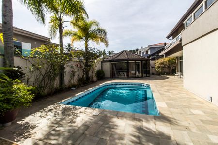 Casa à venda com 404m², 4 quartos e 6 vagasPiscina