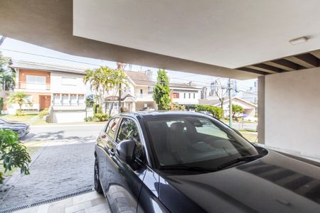 Casa à venda com 404m², 4 quartos e 6 vagasGaragem