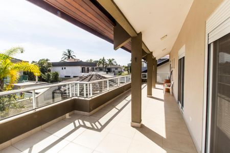Casa à venda com 404m², 4 quartos e 6 vagasVaranda