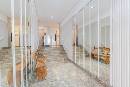 Studio à venda com 30m², 1 quarto e sem vaga Studio à venda com 30m², 1 quarto e sem vagaHall de entrada