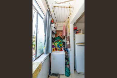 Apartamento à venda com 58m², 3 quartos e 2 vagas Apartamento à venda com 58m², 3 quartos e 2 vagasÁrea de Serviço