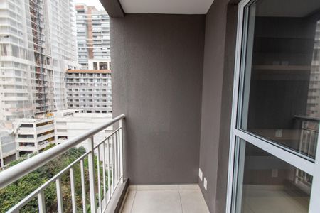Apartamento para alugar com 27m², 1 quarto e sem vagaVaranda