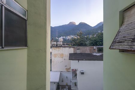 Apartamento para alugar com 70m², 2 quartos e 1 vaga Apartamento para alugar com 70m², 2 quartos e 1 vagaQuarto de Serviço Vista