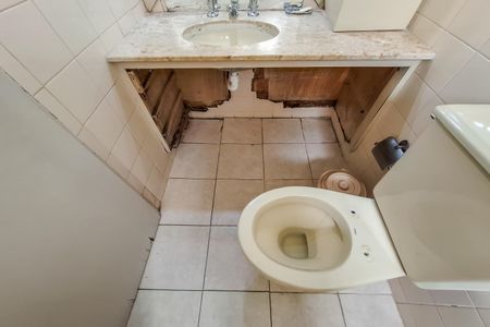 Apartamento à venda com 130m², 4 quartos e 3 vagas Apartamento à venda com 130m², 4 quartos e 3 vagasBanheiro do Quarto 4