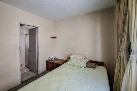 Apartamento à venda com 130m², 4 quartos e 3 vagas Apartamento à venda com 130m², 4 quartos e 3 vagasQuarto 4