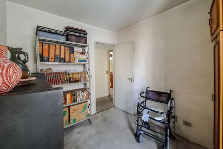 Apartamento à venda com 130m², 4 quartos e 3 vagas Apartamento à venda com 130m², 4 quartos e 3 vagasQuarto 1