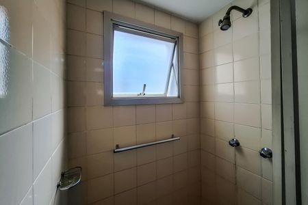 Apartamento à venda com 130m², 4 quartos e 3 vagas Apartamento à venda com 130m², 4 quartos e 3 vagasBanheiro do Quarto 3